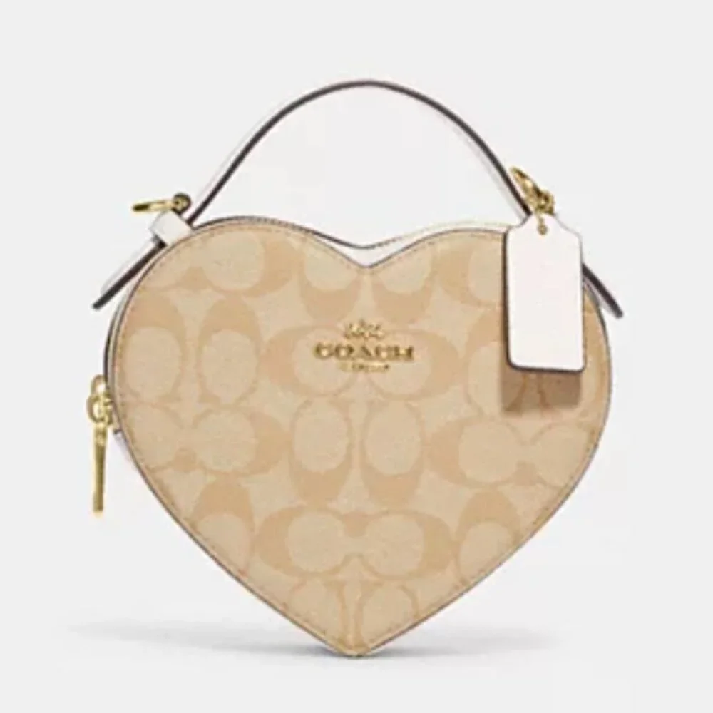 Coach - Heart Crossbody In Signature Canvas (NWT) - Picture 1 of 4